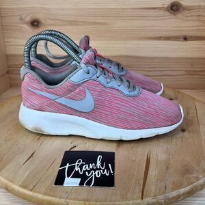 Nike Red & White Lace Up Athletic Shoes Kids Size 3.5 Youth